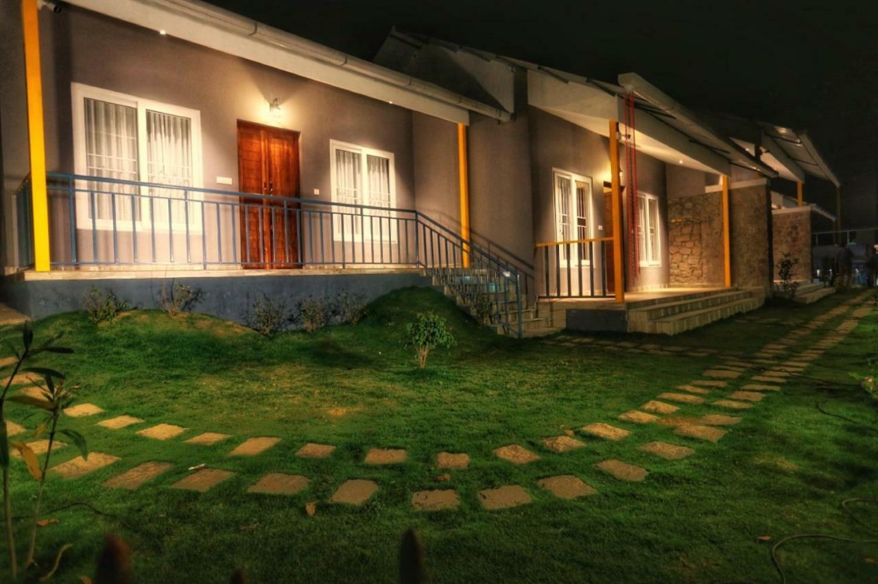 Kuhi The Mist Hotel Munnar Exterior photo